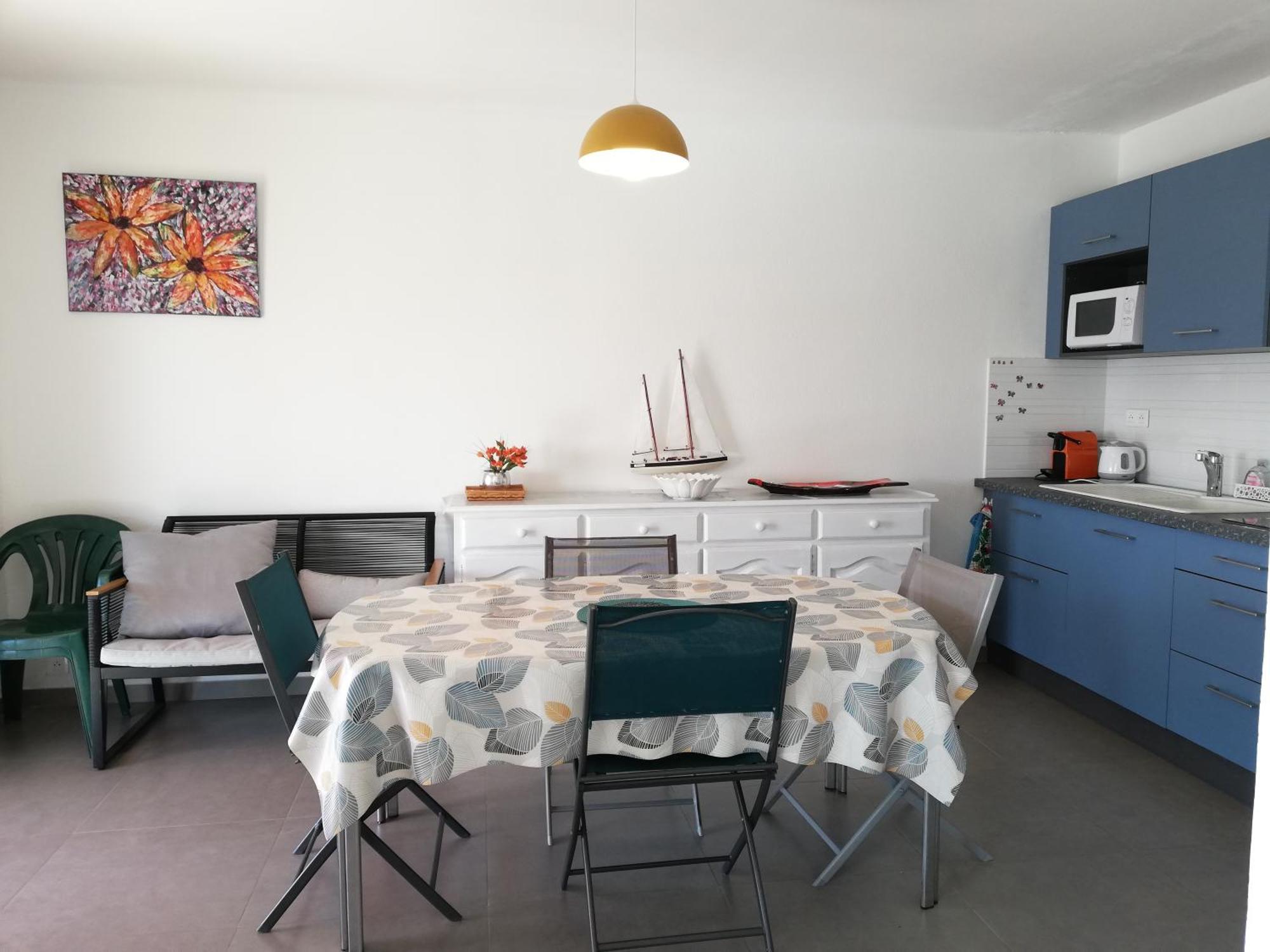 Superbe appartement avec vue sur la mer et le port Saint-Pierre-la-Mer  Extérieur photo