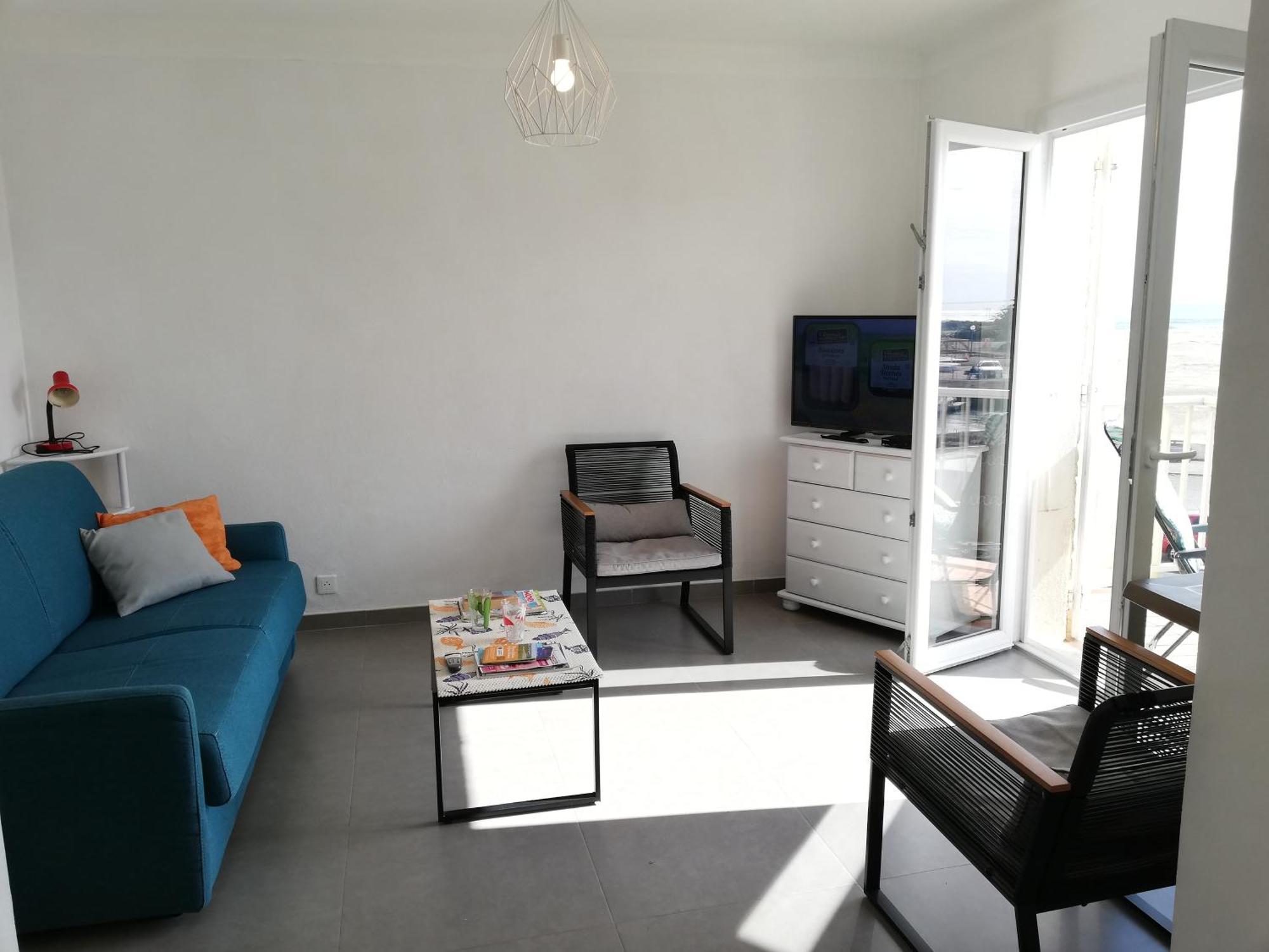 Superbe appartement avec vue sur la mer et le port Saint-Pierre-la-Mer  Extérieur photo